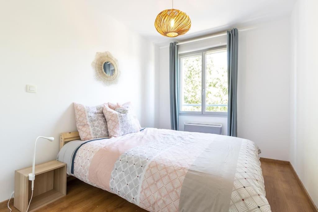 Beautiful Apartment With Terrace + Private Parking Tolosa Esterno foto